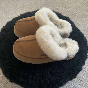 UGG Disquette Slippers Chestnut - Size 6